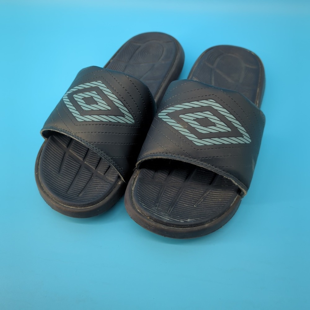 Umbro Slide Sandals Black Mens Size 42 Athletic Pool Slides